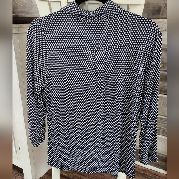 Betsey Johnson Button Down Top - Picture 2 of 3